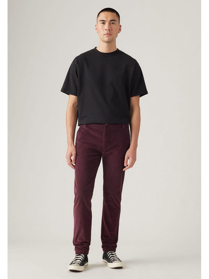 Levi's Брюки в бордоском цвете
Levi's Брюки в бордоском цвете