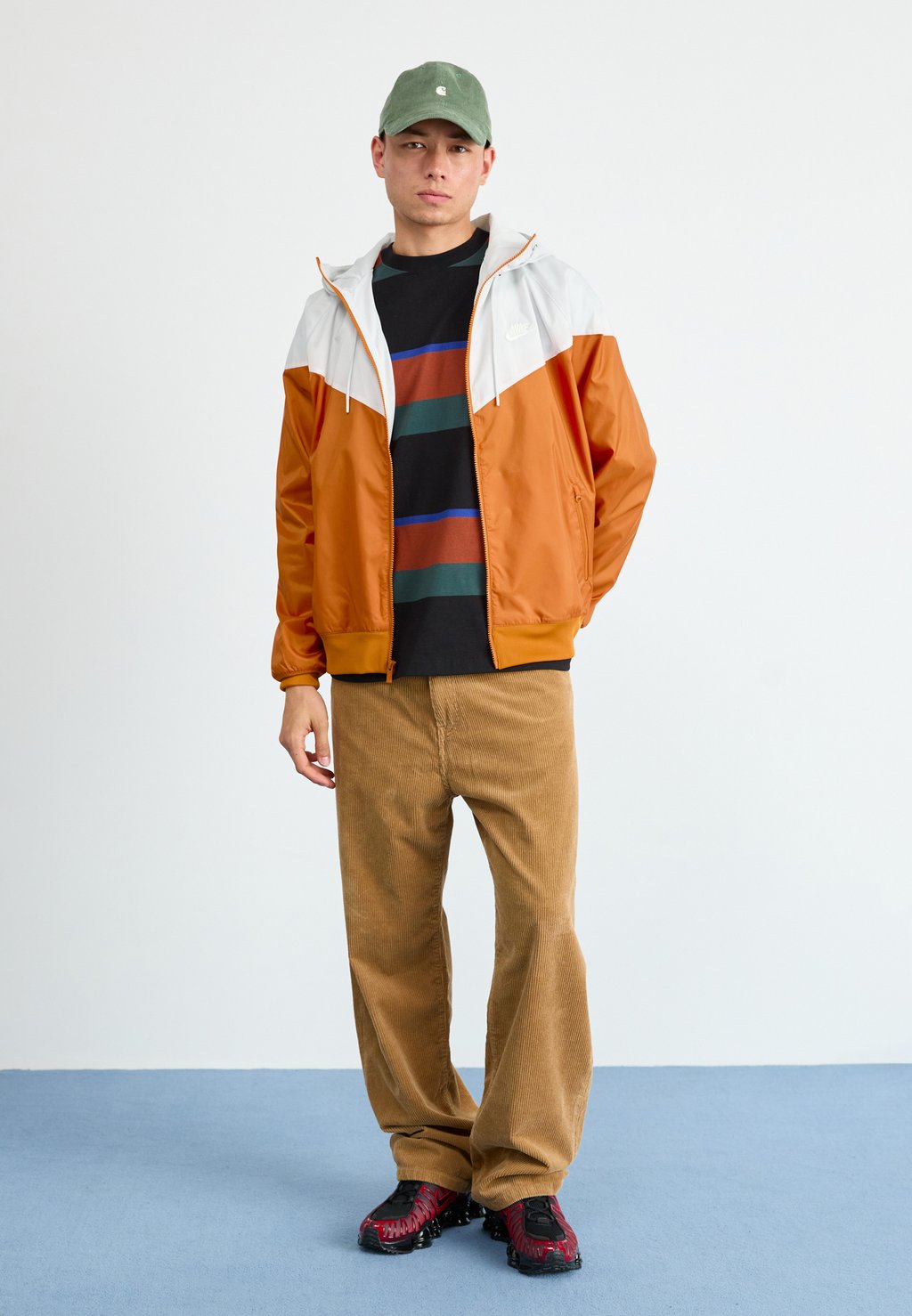 Кроссовки SHOX Nike Sportswear, черный
Кроссовки SHOX Nike Sportswear, черный