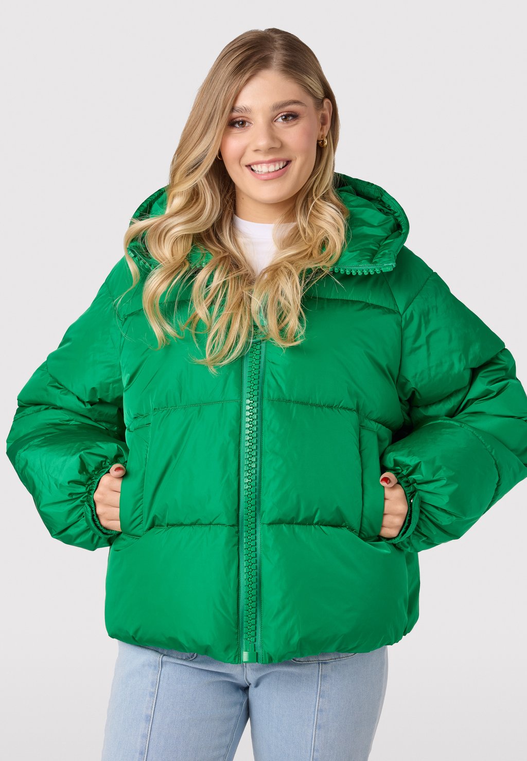 Зимняя куртка Laurella, зеленый
Зимняя куртка Laurella, зеленый