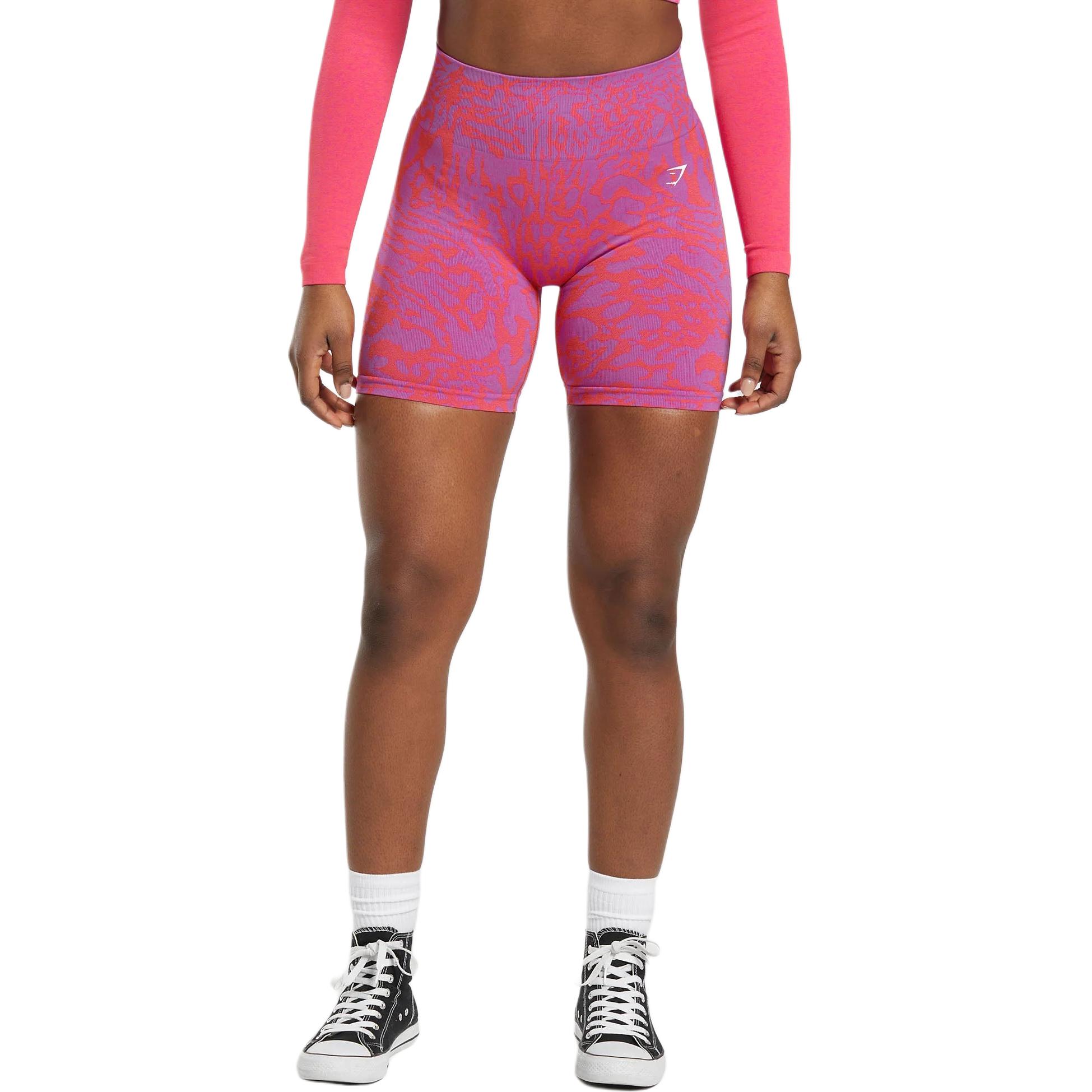 Женские спортивные шорты ADAPT SAFARI Shellie Pink GYMSHARK
Женские спортивные шорты ADAPT SAFARI Shellie Pink GYMSHARK