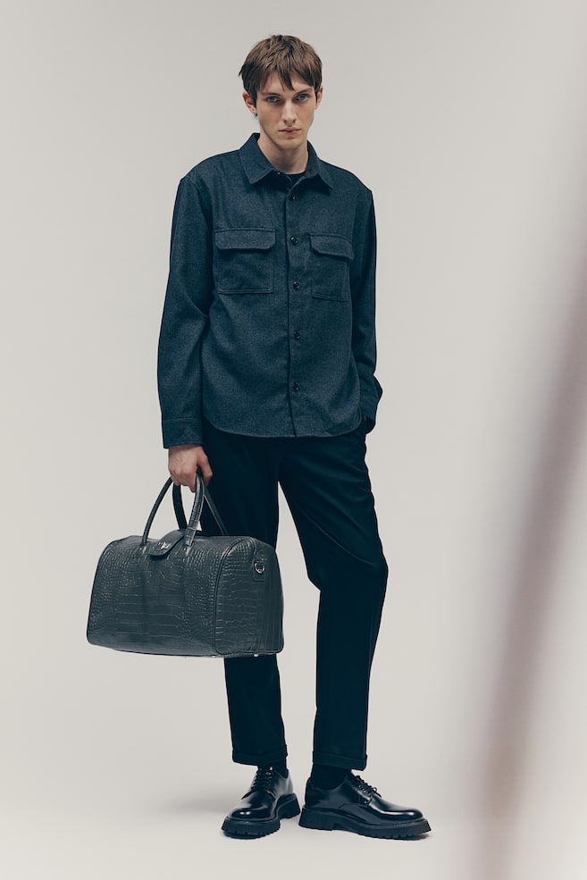 Валяная рубашка обычного кроя H&M, серый
Валяная рубашка обычного кроя H&M, серый