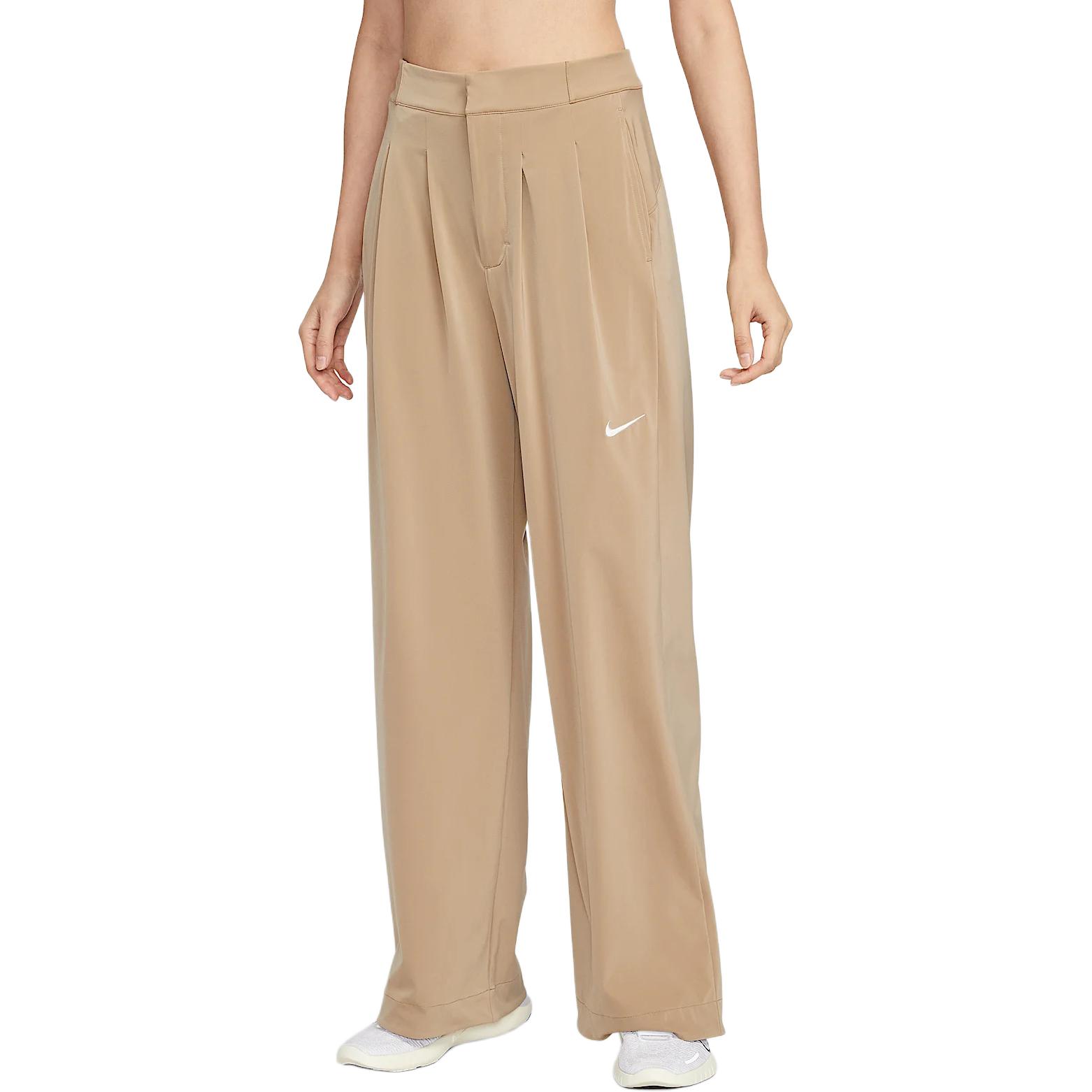 Nike Женские спортивные штаны Dri Fit цвета хаки
Nike Женские спортивные штаны Dri Fit цвета хаки