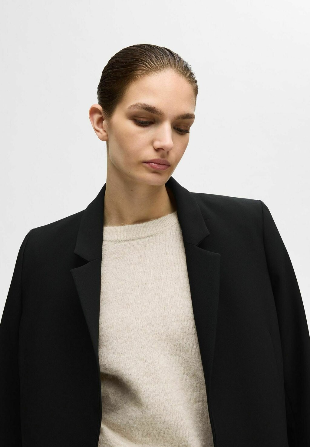 Джемпер SLFLULU O NECK NOOS Selected Femme, бежевый
Джемпер SLFLULU O NECK NOOS Selected Femme, бежевый