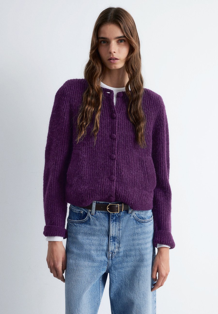 Кардиган & other stories Cardigan, Dark Purple
Кардиган & other stories Cardigan, Dark Purple