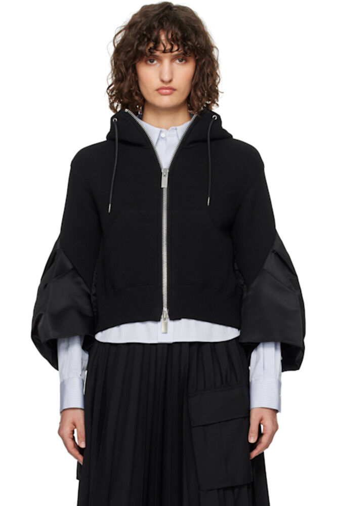 Черная толстовка с капюшоном из нейлонового твила и губчатого свитшота sacai
Черная толстовка с капюшоном из нейлонового твила и губчатого свитшота sacai