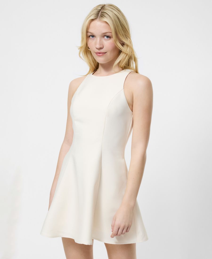 Женское мини-платье с расклешенной юбкой и структурированным силуэтом French Connection, Porcelain Cream
Женское мини-платье с расклешенной юбкой и структурированным силуэтом French Connection, Porcelain Cream