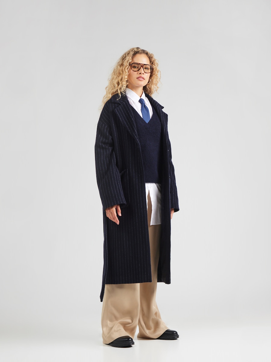 Свитер BOSS C_Fiti, темно-синий
Свитер BOSS C_Fiti, темно-синий