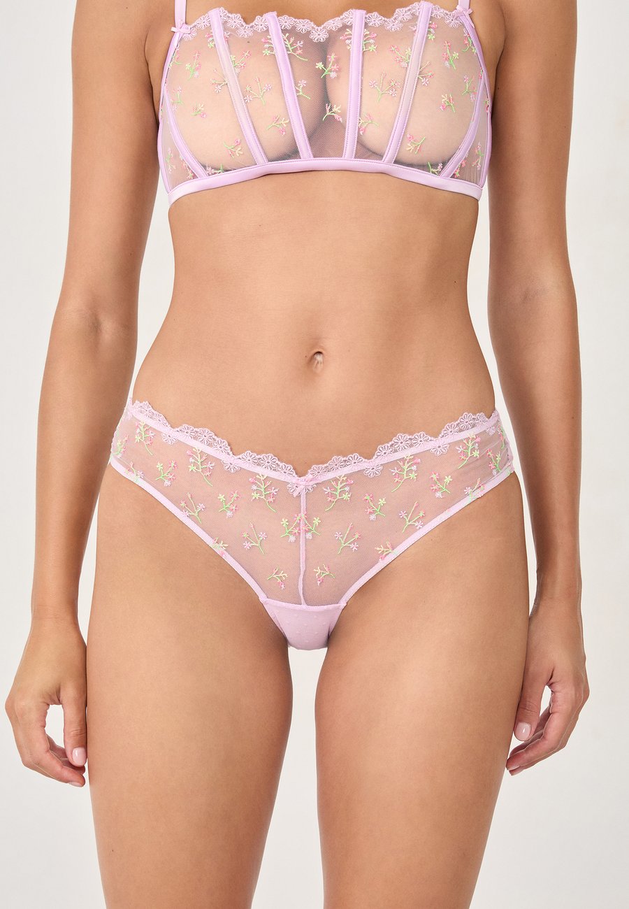 Брифы Etam REVEUSE, Lilac
Брифы Etam REVEUSE, Lilac