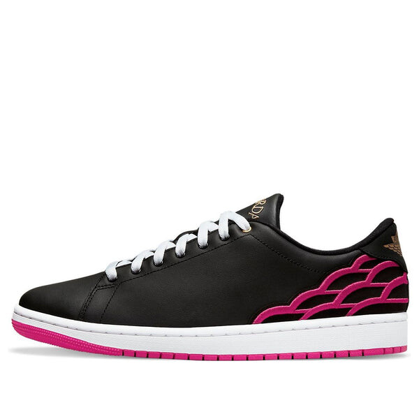 Кроссовки 1 центральный корт Air Jordan, черный
Кроссовки 1 центральный корт Air Jordan, черный