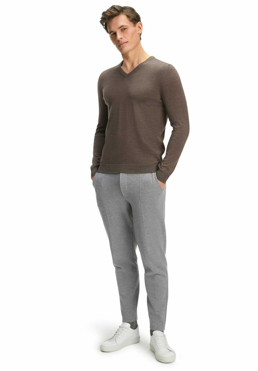 Свитер FALKE, коричневый
Свитер FALKE, коричневый