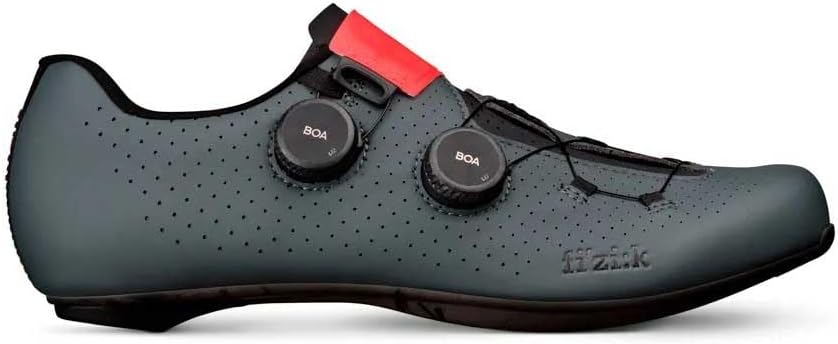 Велотуфли Fizik Vento Infinito Carbon 2 черные, 36.0
Велотуфли Fizik Vento Infinito Carbon 2 черные, 36.0