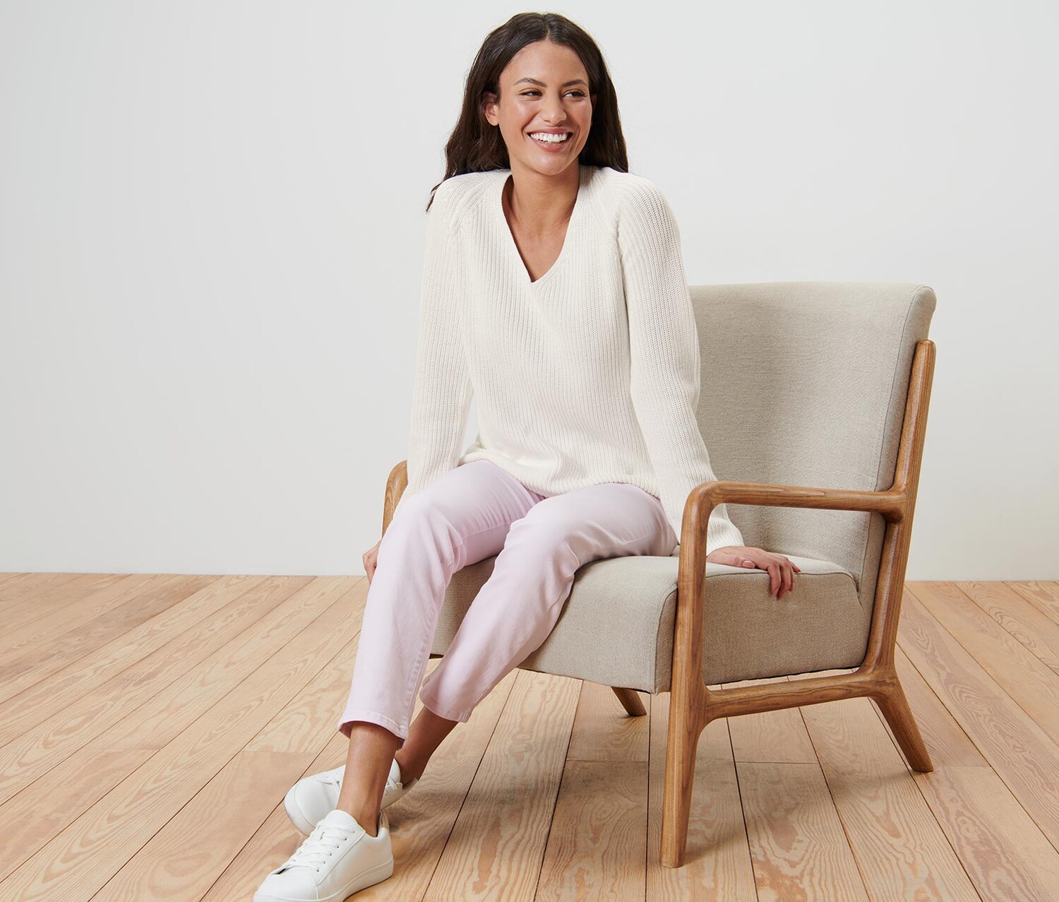 Вязаный свитер Tchibo, кремово-белый
Вязаный свитер Tchibo, кремово-белый