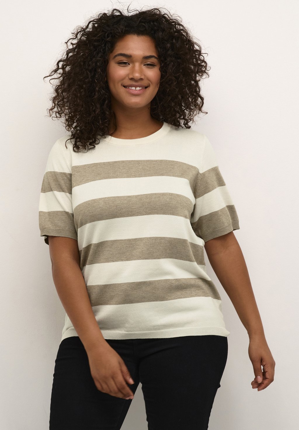 Футболка с принтом KCLIZZY Kaffe Curve, цвет Chinchilla M Turtle Boldstripe
Футболка с принтом KCLIZZY Kaffe Curve, цвет Chinchilla M Turtle Boldstripe