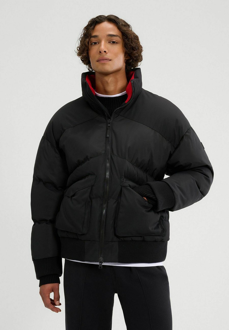 Куртка Ellesse BONDONE PADDED, Black
Куртка Ellesse BONDONE PADDED, Black