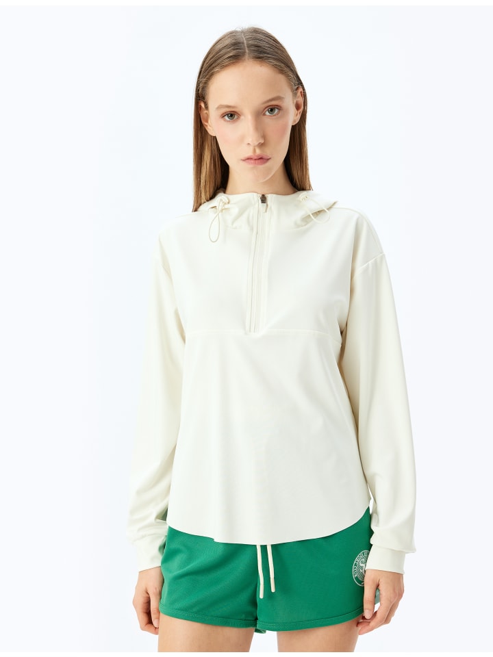 Толстовка цвета экрю KOTON
Толстовка цвета экрю KOTON