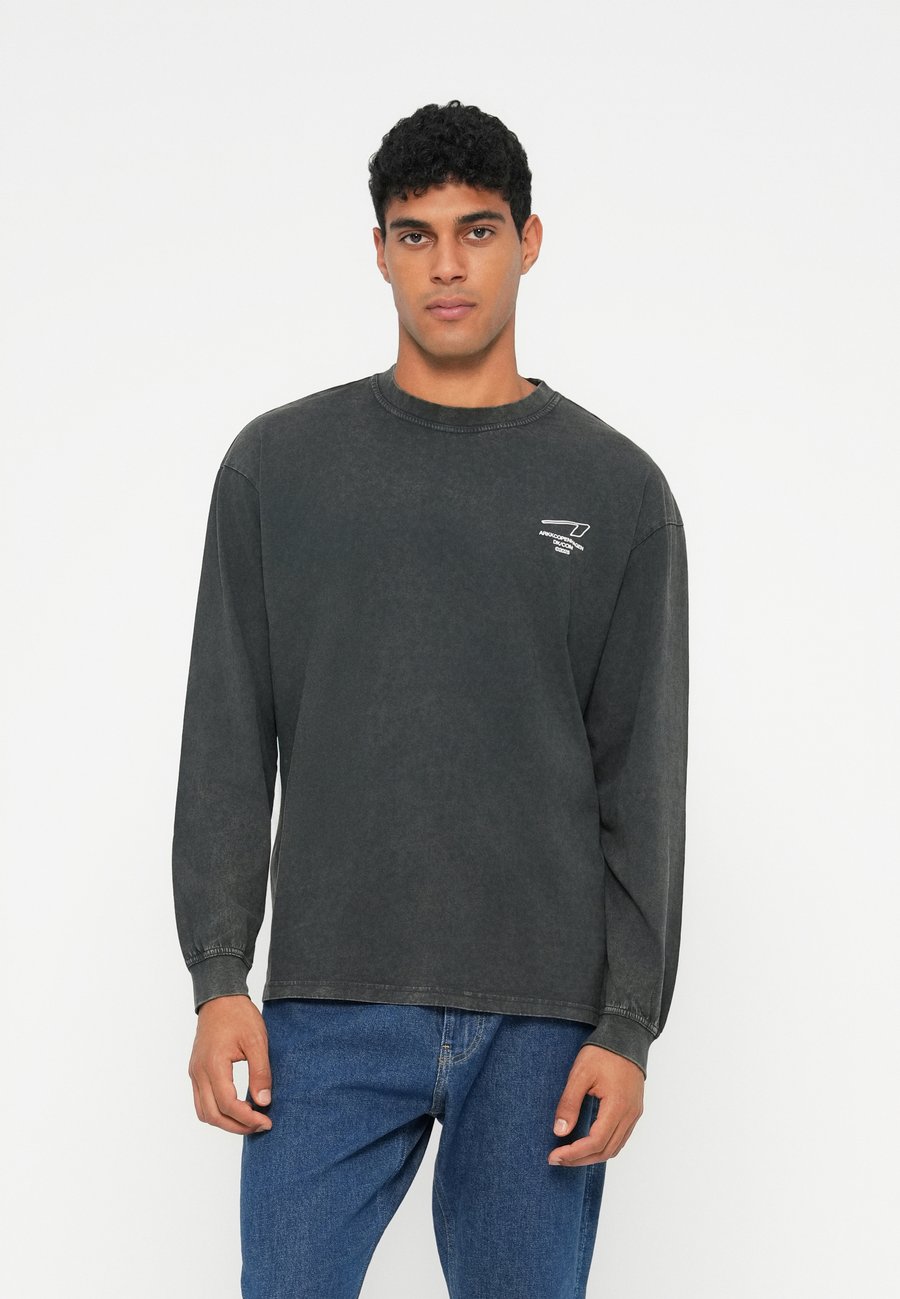 Топ ARKK Copenhagen LONG SLEEVE UNISEX, Black
Топ ARKK Copenhagen LONG SLEEVE UNISEX, Black