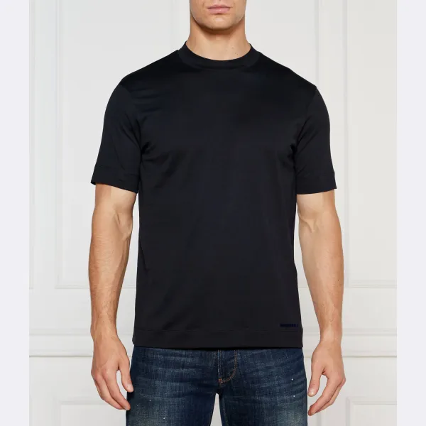 Футболка стандартного кроя Emporio Armani, синий
Футболка стандартного кроя Emporio Armani, синий