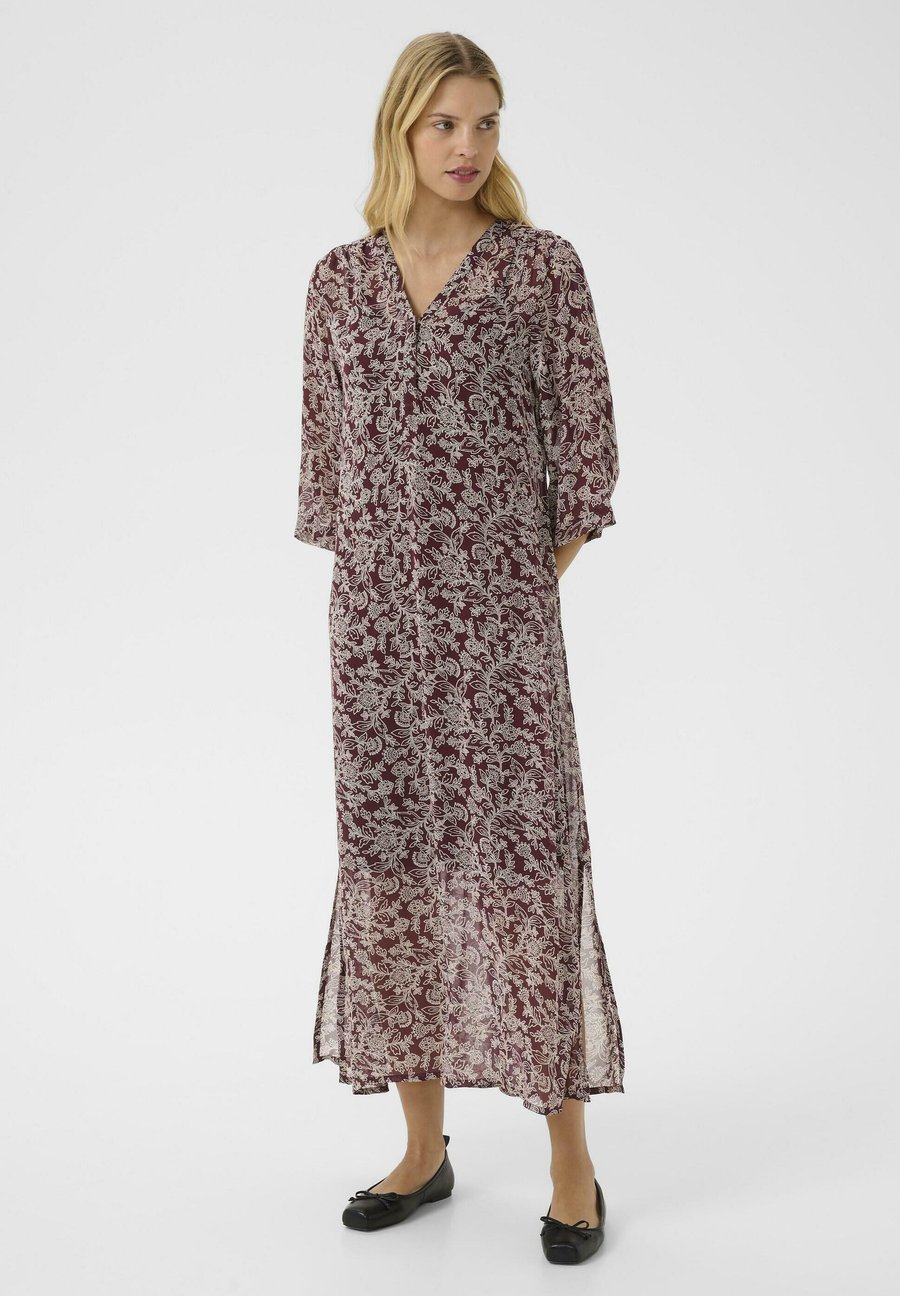Платье Part Two BERIT, Tawny Port Wallpaper Flower/Bordeaux
Платье Part Two BERIT, Tawny Port Wallpaper Flower/Bordeaux