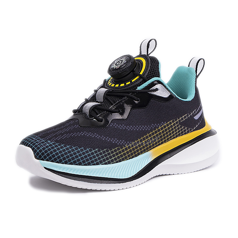 Кроссовки детские с низким верхом и противоскользящими амортизаторами SAINT WATERS, черный
Кроссовки детские с низким верхом и противоскользящими амортизаторами SAINT WATERS, черный