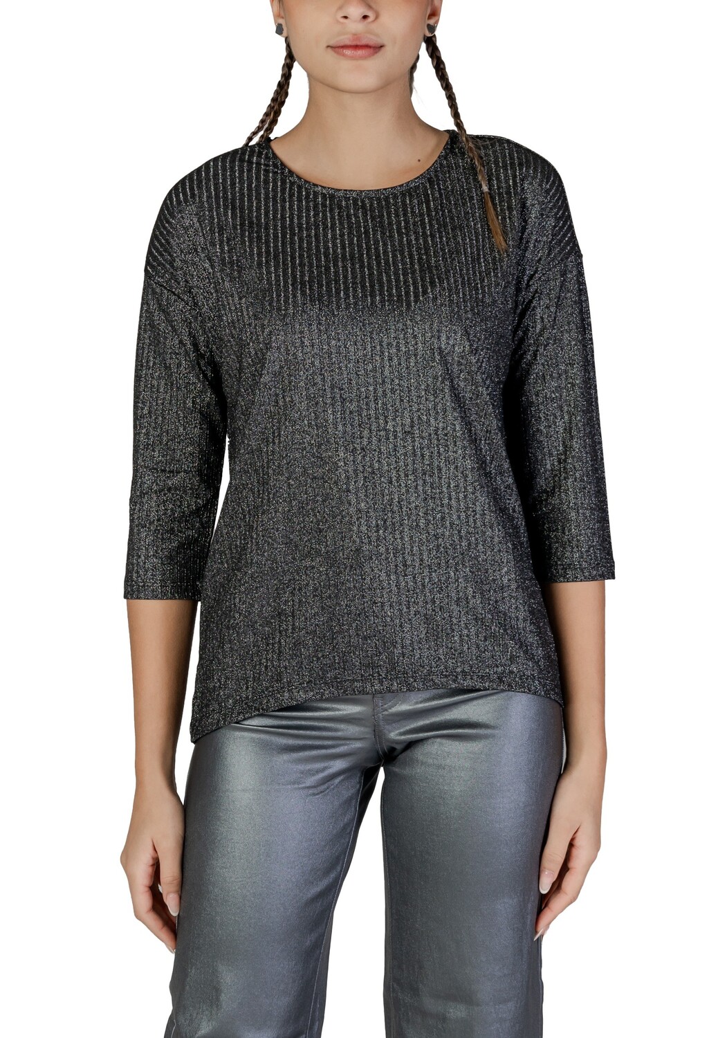 Лонгслив женский Vero Moda металлик, черный 
Лонгслив женский Vero Moda металлик, черный