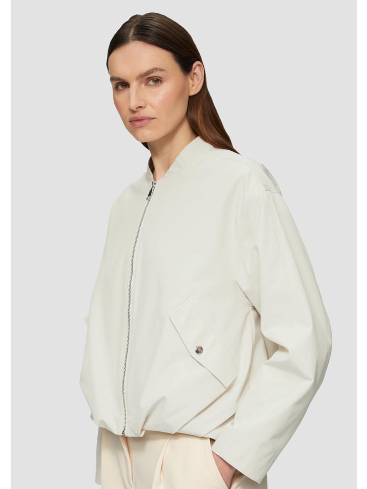 Куртка для активного отдыха в цвете 0330_off white s.Oliver
Куртка для активного отдыха в цвете 0330_off white s.Oliver