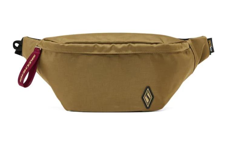 Skechers Тканевая поясная сумка унисекс бежево-коричневая, Beige Brown
Skechers Тканевая поясная сумка унисекс бежево-коричневая, Beige Brown