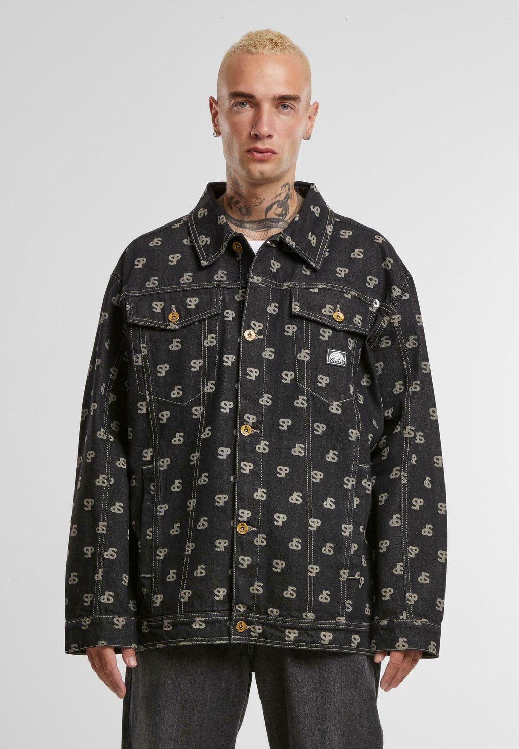 Джинсовая куртка BLECHED Southpole, черный
Джинсовая куртка BLECHED Southpole, черный