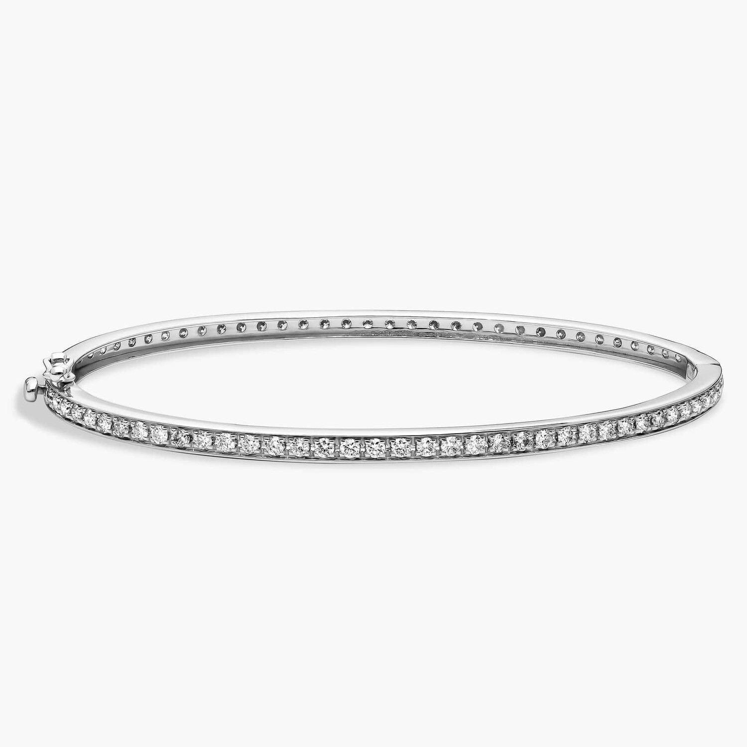 Браслет с бриллиантами Eternity из 18-каратного белого золота (2 карата) Blue Nile
Браслет с бриллиантами Eternity из 18-каратного белого золота (2 карата) Blue Nile
