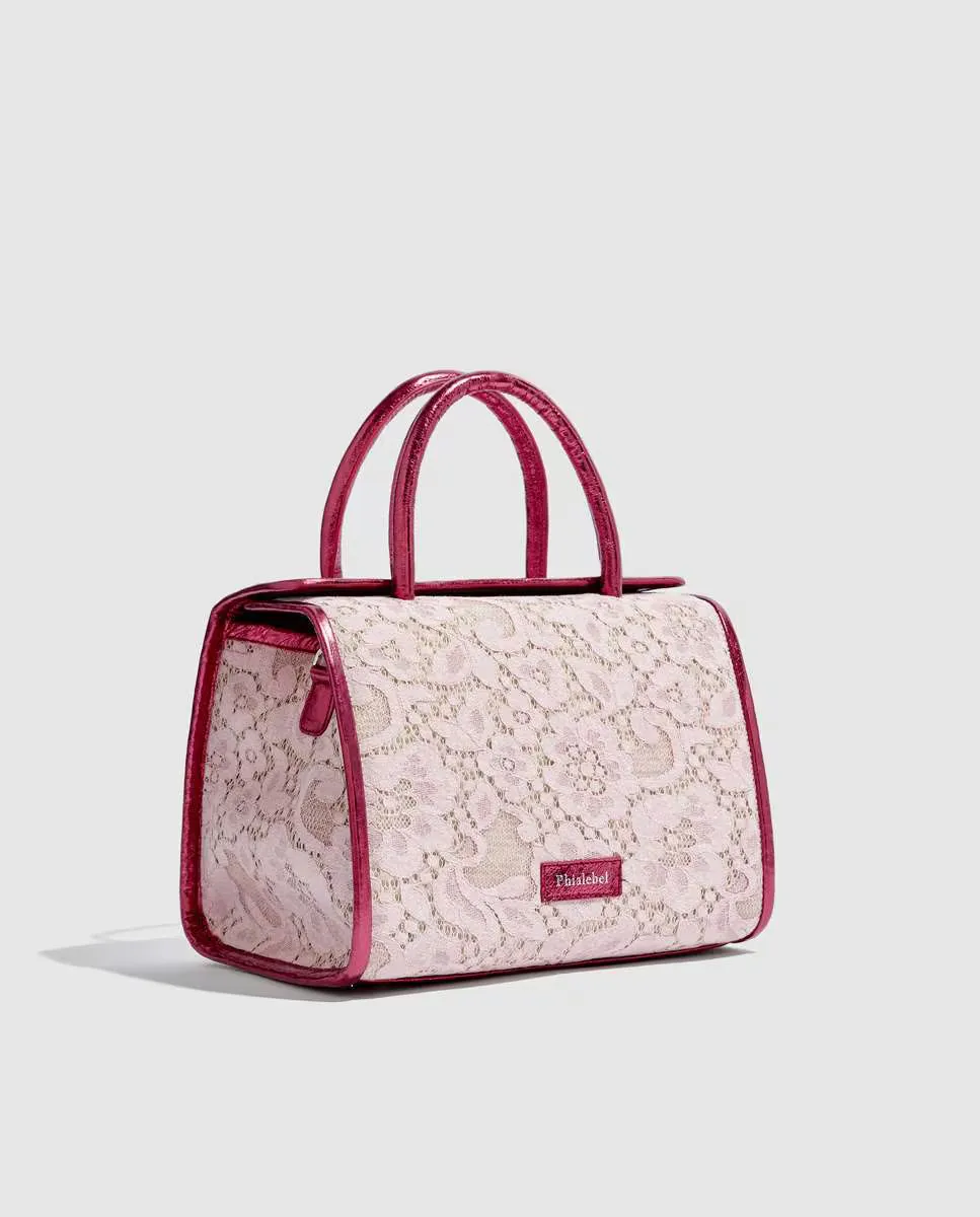 Серая кружевная сумочка с отделкой и ручками из кожи наппа бордового цвета Phialebel, бордовый
Серая кружевная сумочка с отделкой и ручками из кожи наппа бордового цвета Phialebel, бордовый
