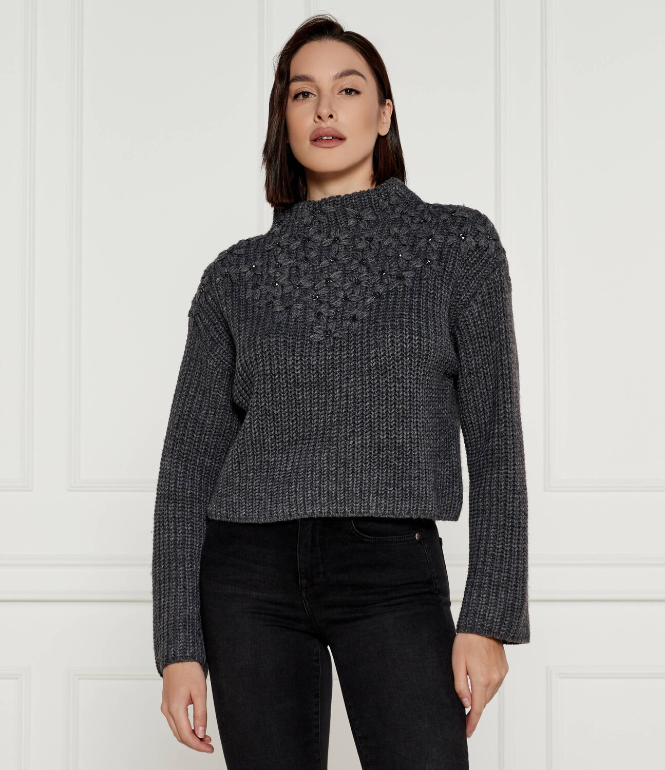 Свитер Liu Jo Regular Fit, серый
Свитер Liu Jo Regular Fit, серый