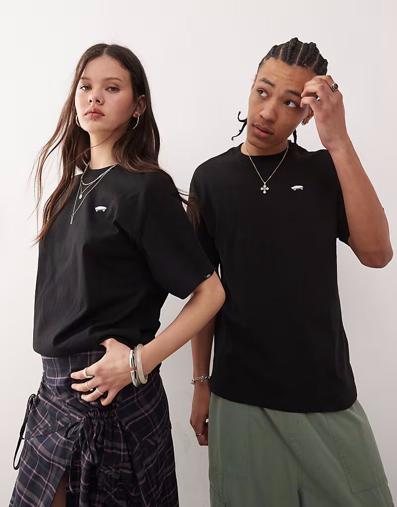 Футболка Vans Salton с логотипом скейтборда на левой стороне груди, свободного кроя, чёрного цвета - ЧЁРНЫЙ
Футболка Vans Salton с логотипом скейтборда на левой стороне груди, свободного кроя, чёрного цвета - ЧЁРНЫЙ