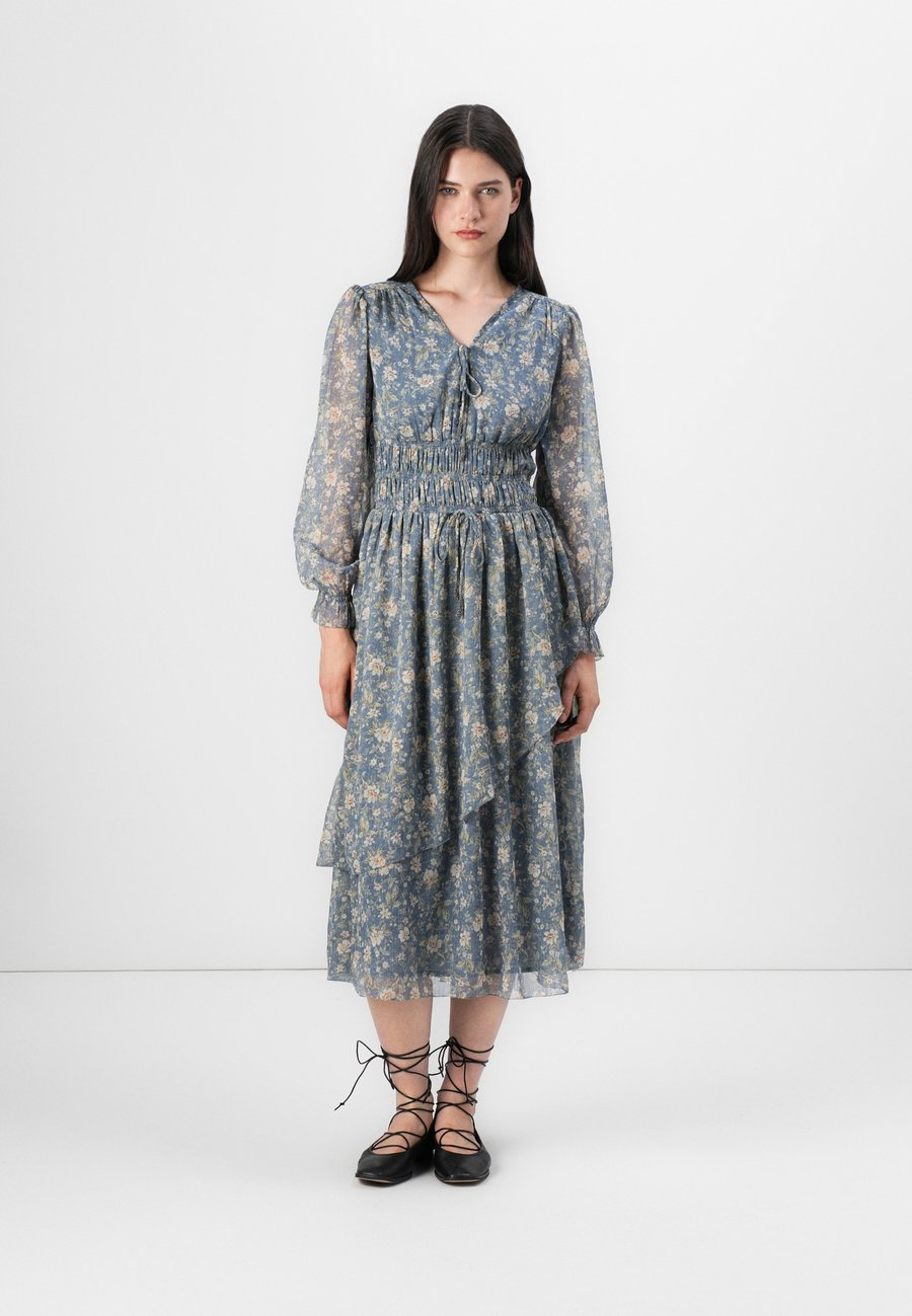 Платье Pepe Jeans LIVY DRESS, Blue
Платье Pepe Jeans LIVY DRESS, Blue