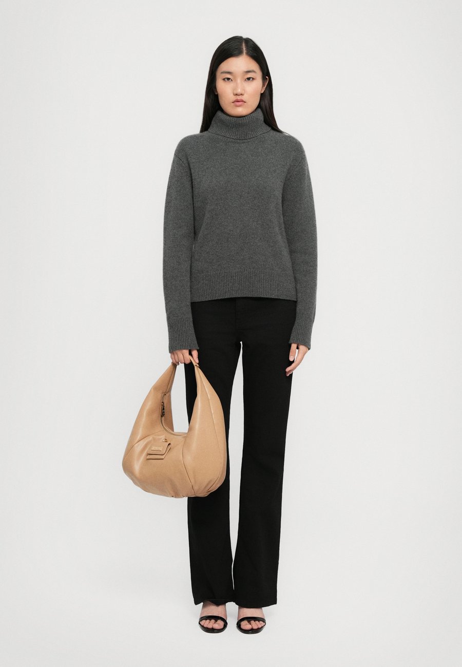 Сумка Love Moschino MINI LOCK, Beige
Сумка Love Moschino MINI LOCK, Beige