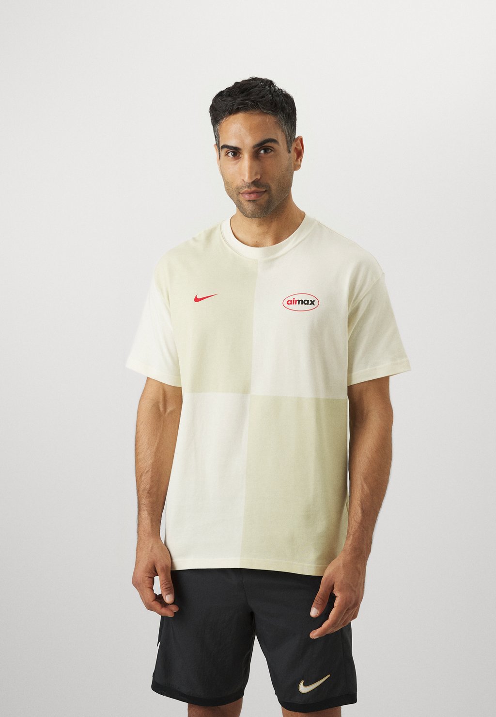 Футболка AIR MAX TEE Nike Performance, кремовый
Футболка AIR MAX TEE Nike Performance, кремовый