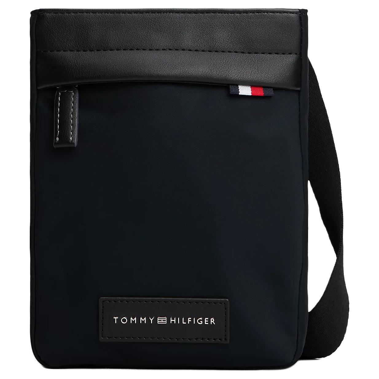 Tommy Hilfiger Нейлоновая мини-сумка через плечо для мужчин, черная
Tommy Hilfiger Нейлоновая мини-сумка через плечо для мужчин, черная