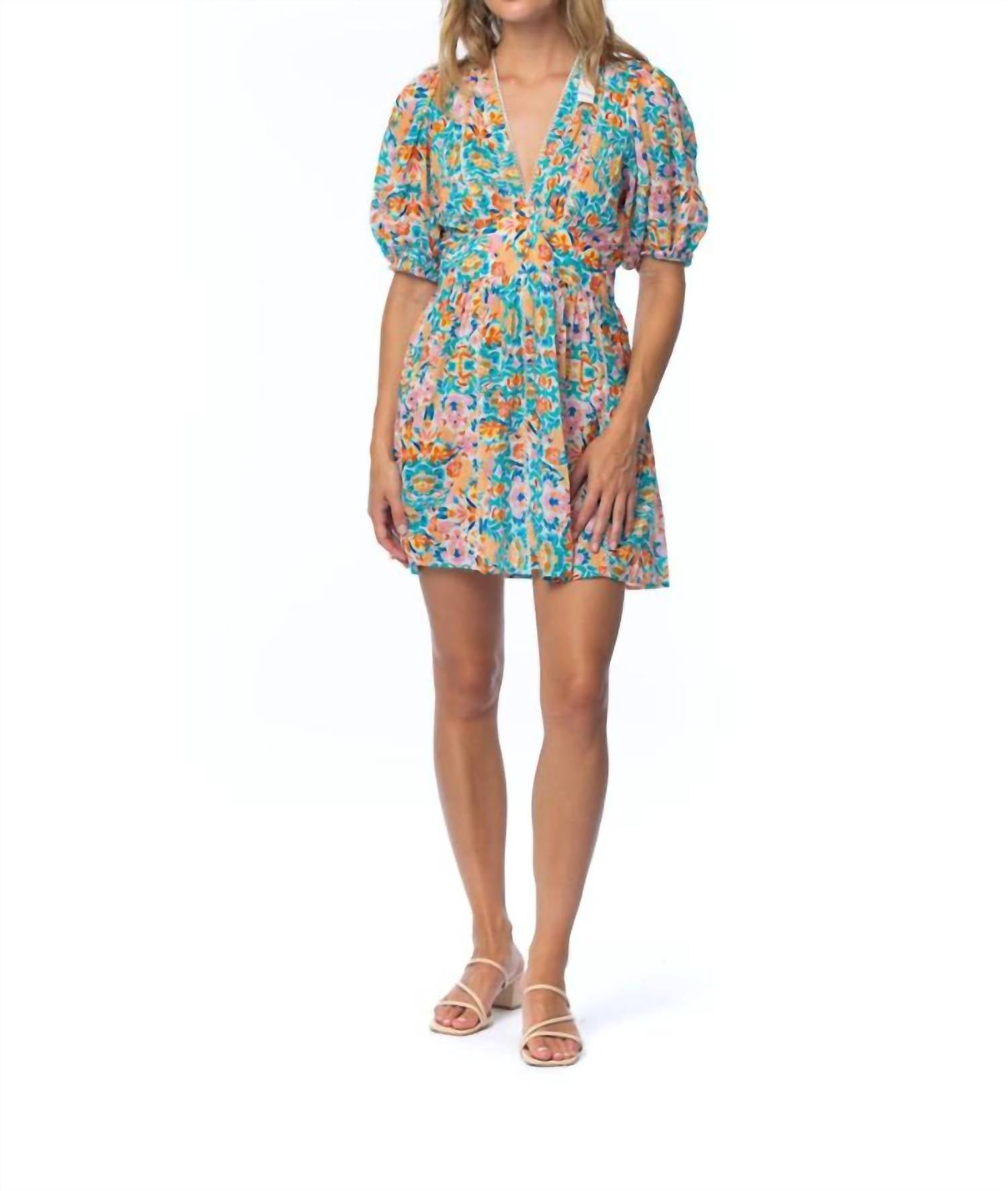 Кенни Платье в нефритовом цвете Mahila, Jade
Кенни Платье в нефритовом цвете Mahila, Jade