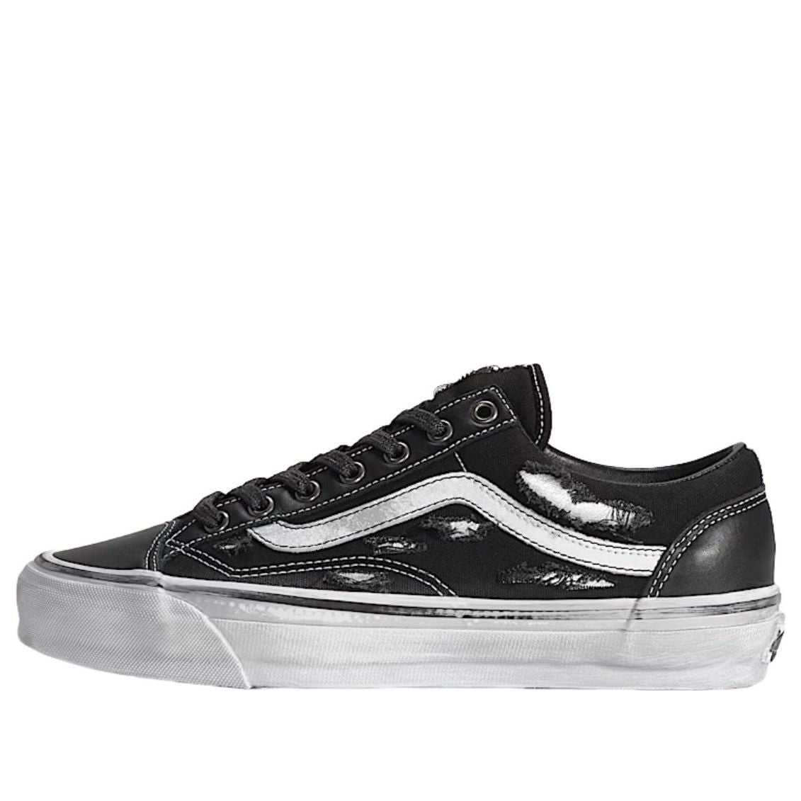 Vans OTW Old Skool 36 Vibram 'Distressed Silver'
Vans OTW Old Skool 36 Vibram 'Distressed Silver'