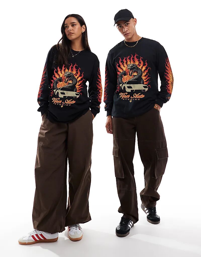 Футболка с длинными рукавами и принтом Viper auto спереди и на рукавах черного цвета PRNT
Футболка с длинными рукавами и принтом Viper auto спереди и на рукавах черного цвета PRNT