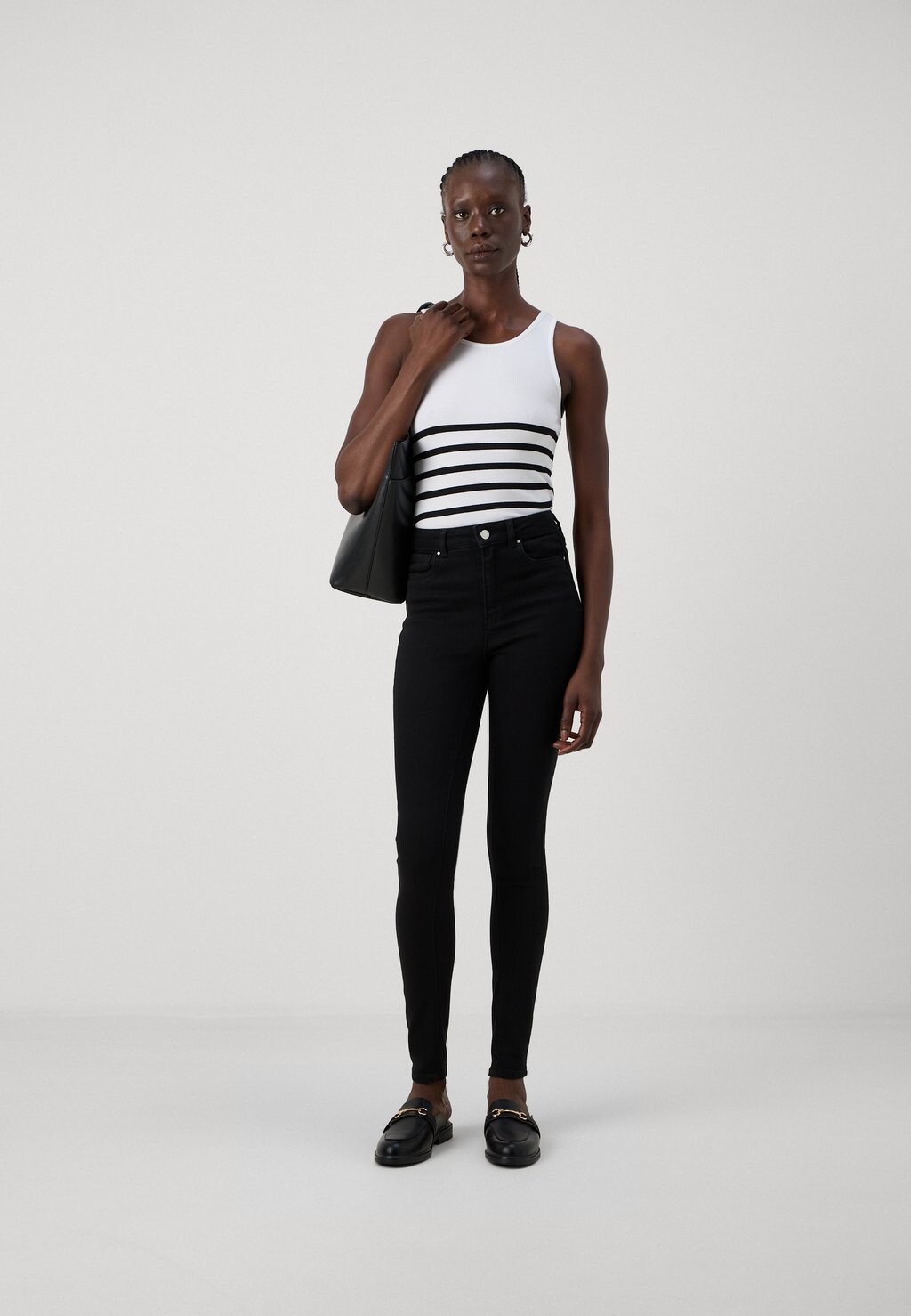 Джинсы скинни ONLMILA ONLY Tall, черный
Джинсы скинни ONLMILA ONLY Tall, черный