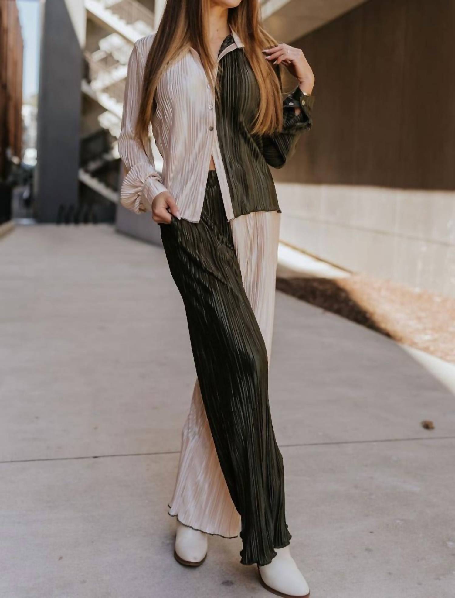 Брюки Block It Out в оливково-кремовых тонах Her Entire Name Says Grace
Брюки Block It Out в оливково-кремовых тонах Her Entire Name Says Grace