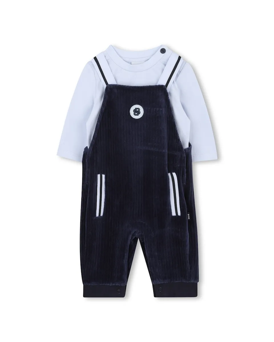 Набор для малыша футболка и шапочка голубого цвета BOSS Kidswear
Набор для малыша футболка и шапочка голубого цвета BOSS Kidswear