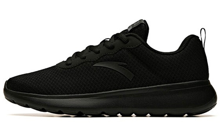 Коллекция беговых кроссовок для женщин с низким верхом, черного цвета Anta
Коллекция беговых кроссовок для женщин с низким верхом, черного цвета Anta