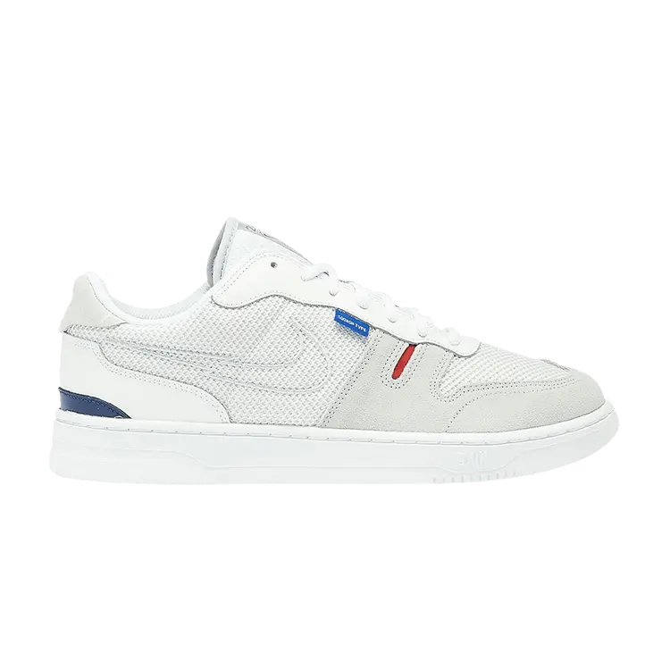 Кроссовки Squash Type 'Euro Tour', белый
Кроссовки Squash Type 'Euro Tour', белый