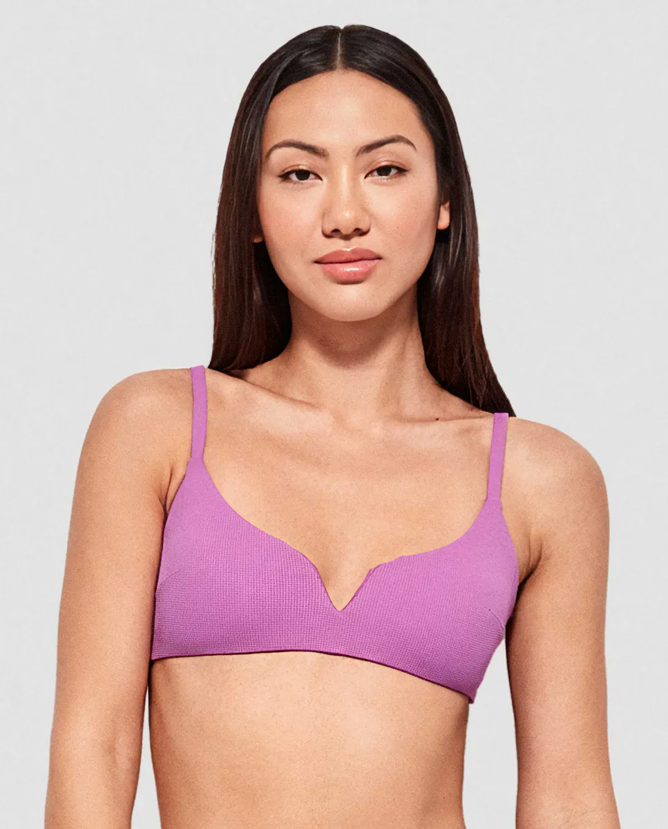 Съемный верх бикини из пеноматериала из гладкой ткани Gisela, сиреневый
Съемный верх бикини из пеноматериала из гладкой ткани Gisela, сиреневый