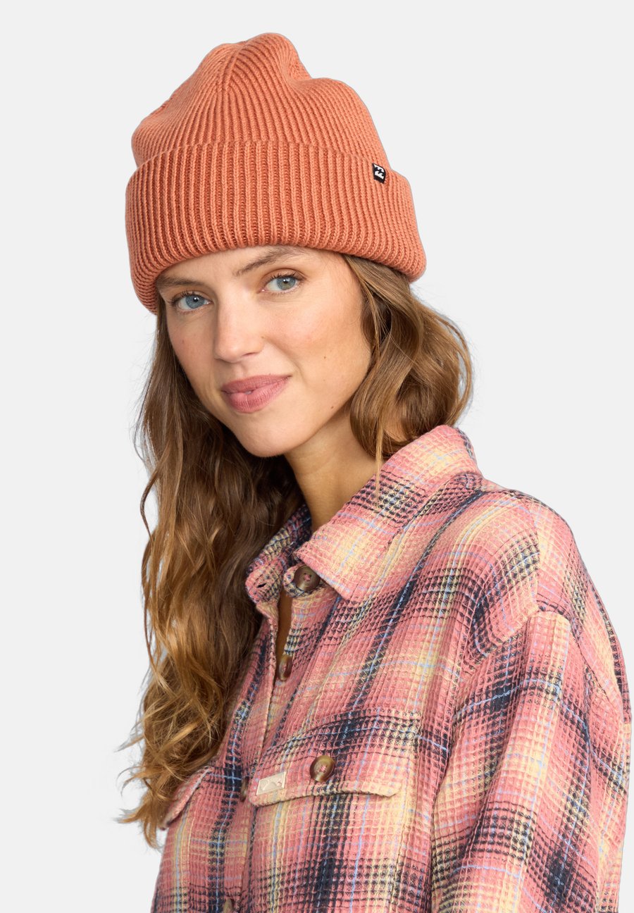 Шапка Billabong WAVE CHECK, Mmq/Pink
Шапка Billabong WAVE CHECK, Mmq/Pink