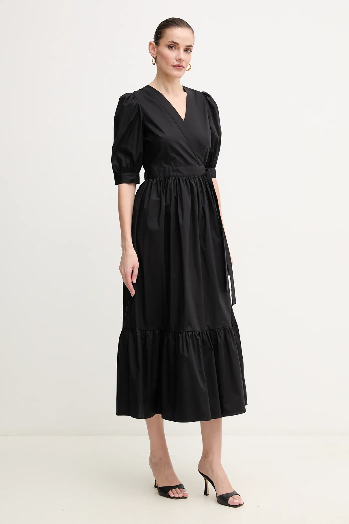 Платье Twinset, черный
Платье Twinset, черный