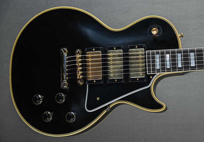 Электрогитара Gibson Custom Shop 1957 Les Paul Custom Reissue - Ebony 3-Pickup
Электрогитара Gibson Custom Shop 1957 Les Paul Custom Reissue - Ebony 3-Pickup