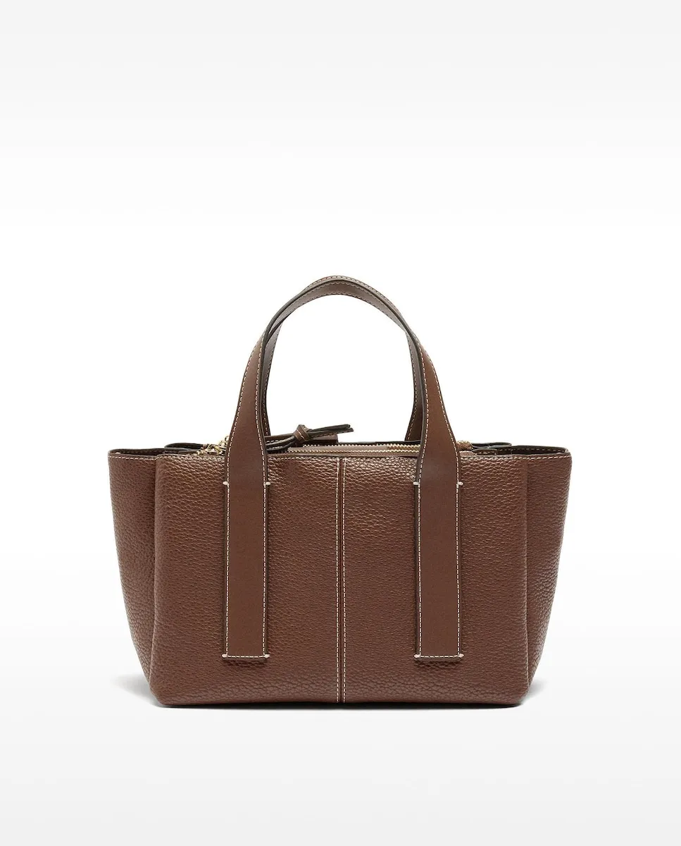 Сумка-тоут, трансформируемая в сумку через плечо с несколькими отделениями и застежкой-молнией, однотонная Parfois, коричневый
Сумка-тоут, трансформируемая в сумку через плечо с несколькими отделениями и застежкой-молнией, однотонная Parfois, коричневый