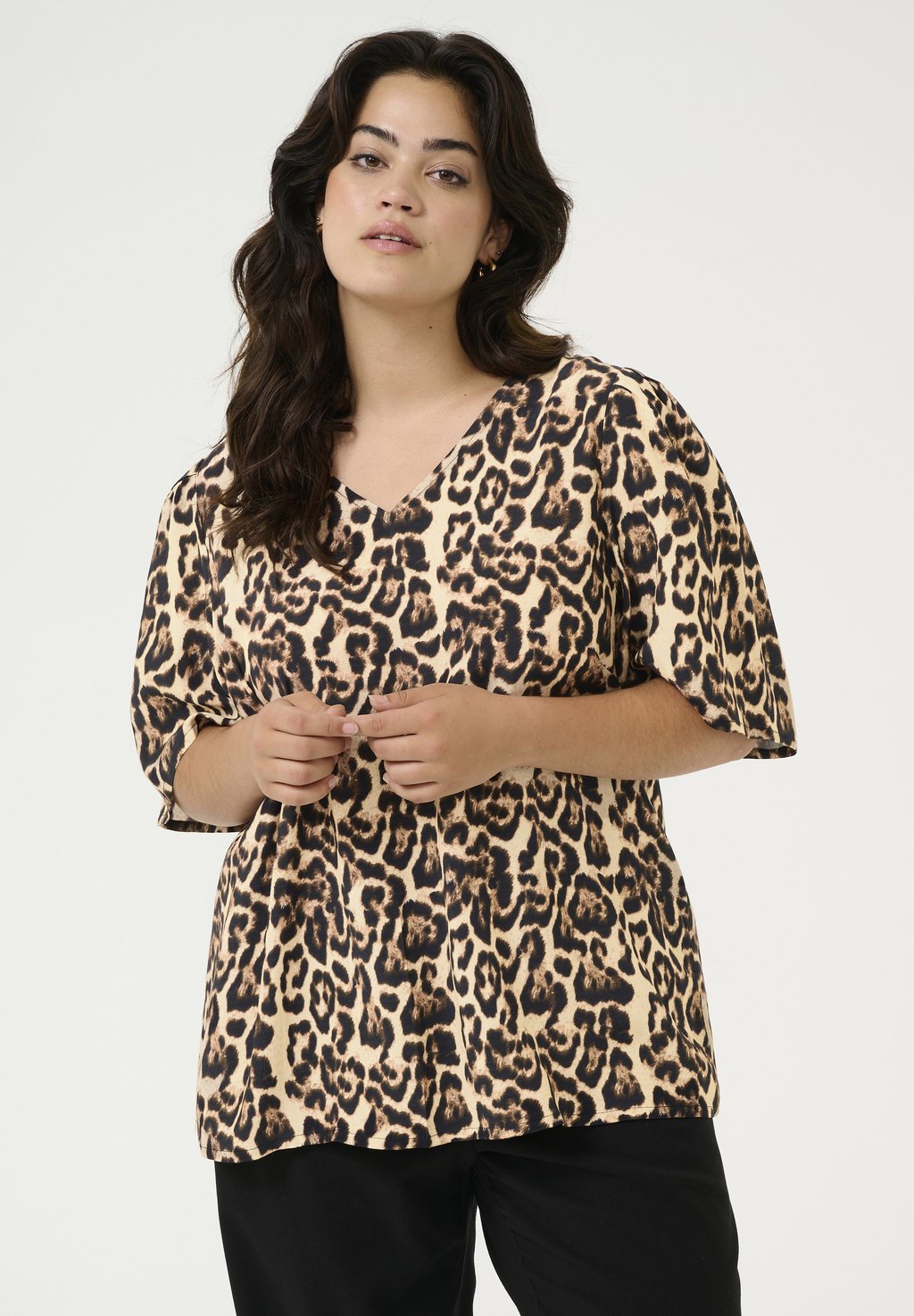 Блуза PERLA Kaffe Curve, бежевый
Блуза PERLA Kaffe Curve, бежевый