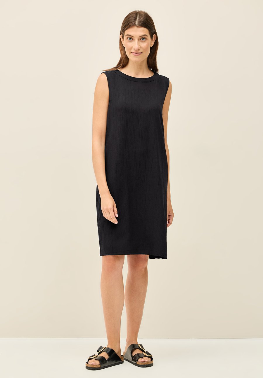 Платье Cecil ÄRMELLOSES, Schwarz/Black
Платье Cecil ÄRMELLOSES, Schwarz/Black